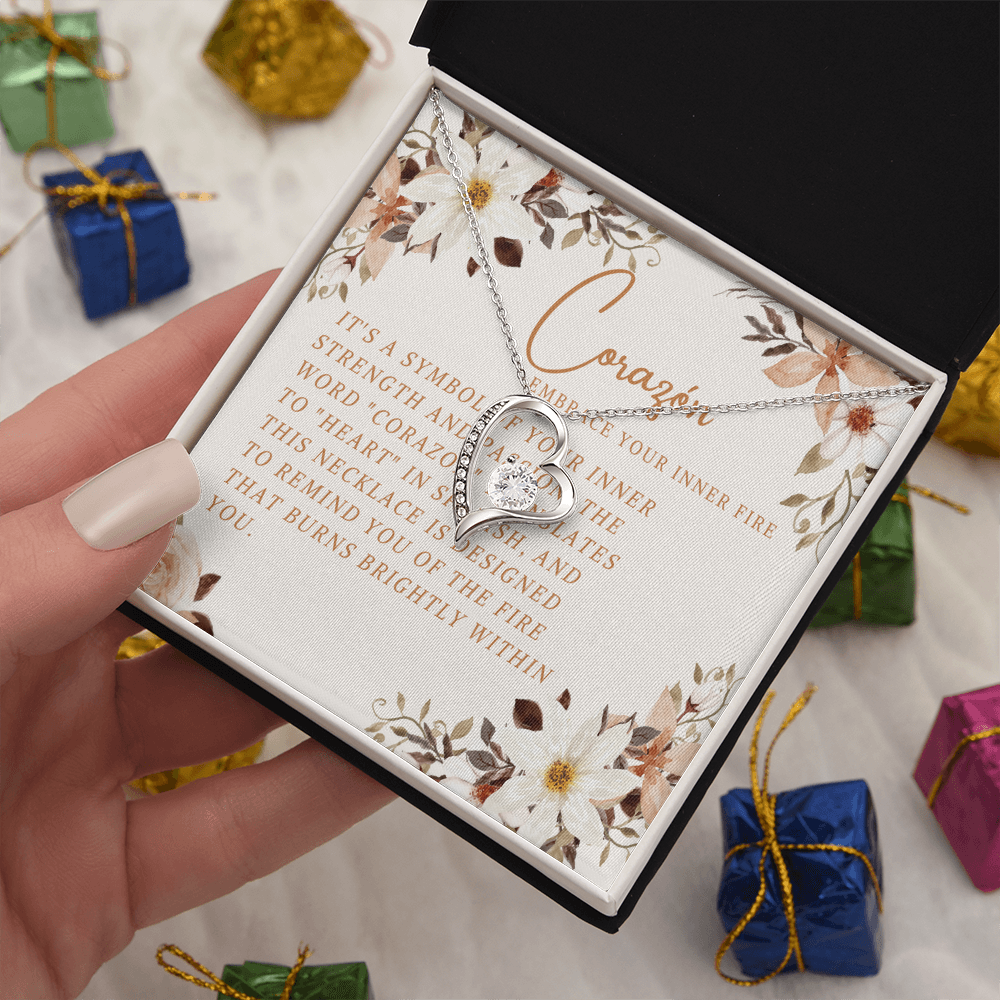 Corazón Necklace